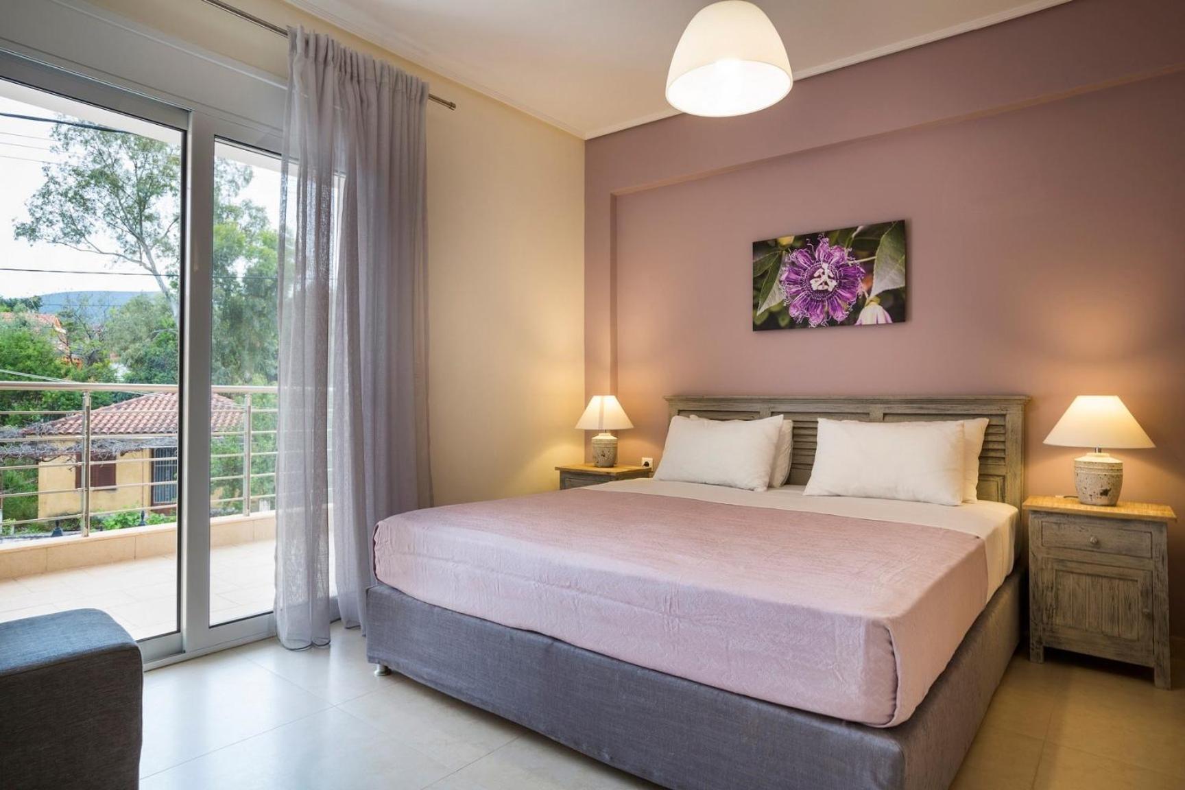 Meliti Waterfront Suites Karavomylos Exterior photo